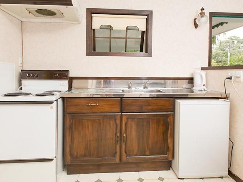 פאנגאריי Stonehaven Motel מראה חיצוני תמונה